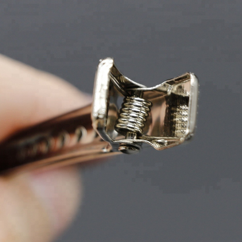 Klipsy klamry fryzjerskie metalowe do włosów 10,5 cm 12 szt. Klipsy klamry fryzjerskie metalowe do włosów 10,5 cm 12 szt.