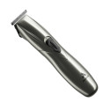 Bezprzewodowy trymer do włosów Andis Slimline ProLi model D-8 srebrny Bezprzewodowy trymer do włosów Andis Slimline ProLi model D-8 srebrny