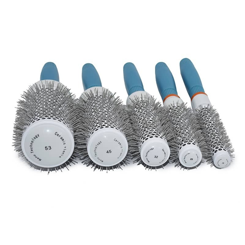 Szczotka ceramiczna z jonizacją do modelowania włosów ze szpikulcem 53 mm niebieska Szczotka ceramiczna z jonizacją do modelowania włosów ze szpikulcem 53 mm niebieska